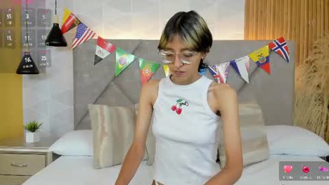 Aitana online show from July 2026 06:22:01 PM