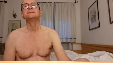 marginalie online show from September 2025 06:29:02 AM