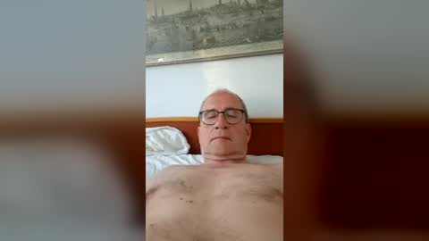 Snapshot of marginalie chatting on June 2026 04:32:02 AM marginalie online show from June 2026 04:32:02 AM