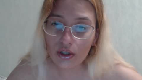 margo_shine online show from September 2025 06:09:02 PM