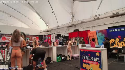   online show from February 2025 10:02:01 PM