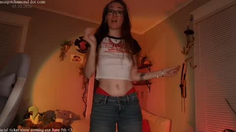 Snapshot of margotdiamond chatting on June 2026 02:13:01 AM online show from June 2026 02:13:01 AM