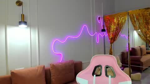 Snapshot of mari_nett chatting on December 2024 08:58:01 PM mari_nett online show from December 2024 08:58:01 PM