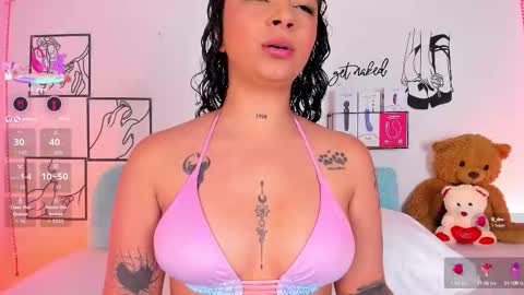 Mari Sweett  online show from September 2025 01:11:02 PM