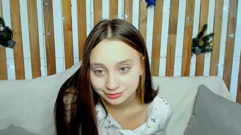 Maria online show from December 2024 07:04:02 AM