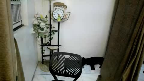 Marga online show from October 2025 01:47:01 AM