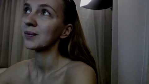 Snapshot of maria_venera__ chatting on May 2026 02:09:02 AM Maria online show from May 2026 02:09:02 AM