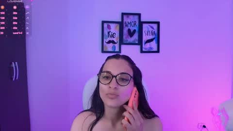 Leidy online show from February 2025 01:26:01 AM