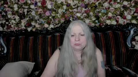 Maria online show from May 2026 12:35:01 PM