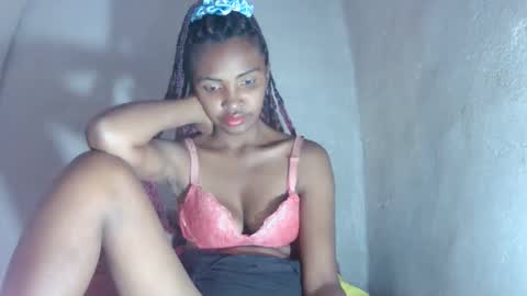 Maria online show from November 2025 10:14:01 AM