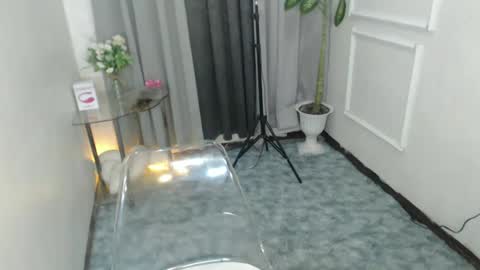 Snapshot of mariamercedesxxx chatting on February 2025 12:14:02 PM maria online show from February 2025 12:14:02 PM