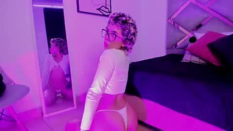 Marian online show from January 2025 03:32:02 AM