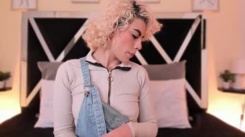 Snapshot of marian_pinzon chatting on September 2025 02:35:01 AM Marian online show from September 2025 02:35:01 AM