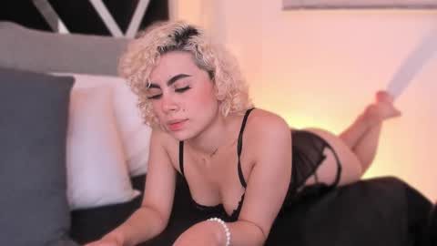 Marian online show from September 2025 02:57:01 AM