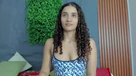 Marian online show from March 2025 01:56:02 PM