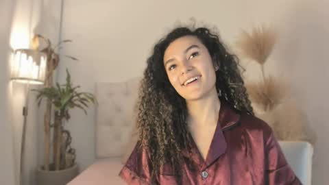 Marian online show from April 2026 10:18:01 PM