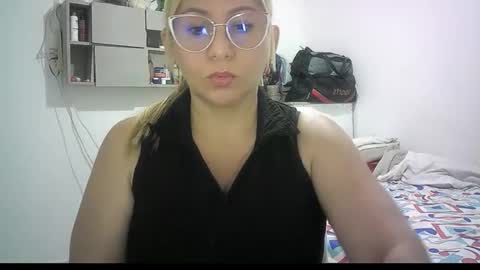 Snapshot of mariana995649 chatting on May 2026 02:57:01 PM mariana995649 online show from May 2026 02:57:01 PM