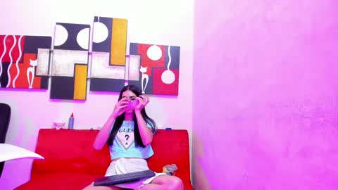 mariana_16_ online show from February 2025 12:27:02 AM