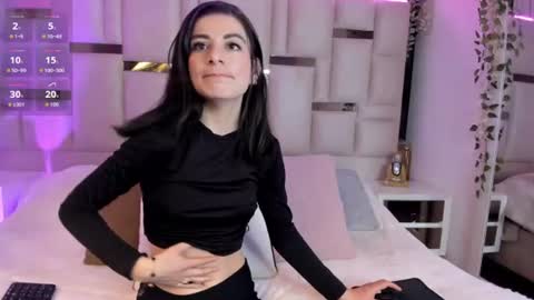 Snapshot of mariana__thompson chatting on July 2026 02:32:01 AM mariana__thompson online show from July 2026 02:32:01 AM