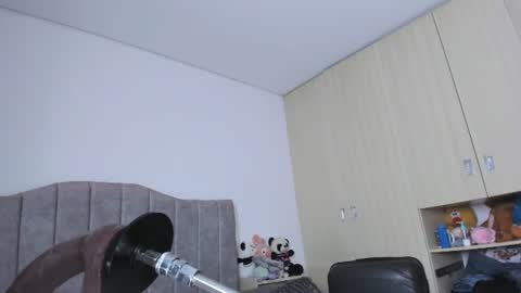 Snapshot of mariana_castro9 chatting on June 2026 03:11:02 PM Mariana Castro online show from June 2026 03:11:02 PM