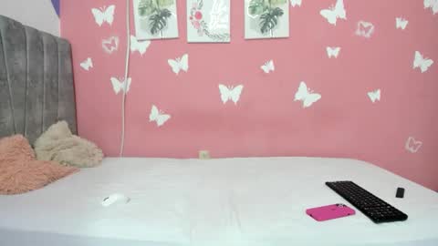 Snapshot of mariana_lan chatting on February 2026 06:07:01 AM mariana_lan online show from February 2026 06:07:01 AM