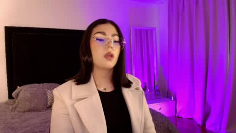 Snapshot of mariana_owen chatting on May 2026 11:59:02 AM online show from May 2026 11:59:02 AM