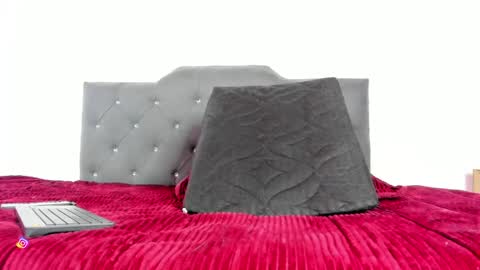 Mariana Preciado online show from January 2025 07:03:01 PM