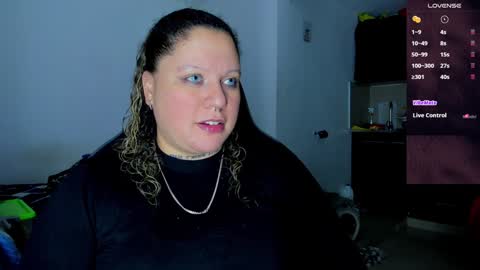 Snapshot of mariana_smittt chatting on January 2025 03:51:02 AM   Independent Model online show from January 2025 03:51:02 AM