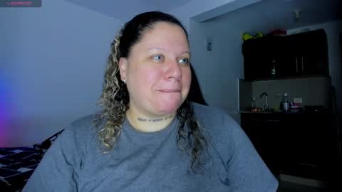 Snapshot of mariana_smittt chatting on February 2025 11:41:02 AM   Independent Model online show from February 2025 11:41:02 AM
