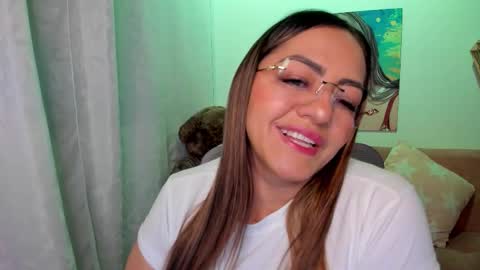 Mariana Lopez online show from October 2025 02:03:02 AM