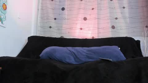 Snapshot of marianavargas20 chatting on December 2024 04:14:02 PM Mariana Vargas online show from December 2024 04:14:02 PM