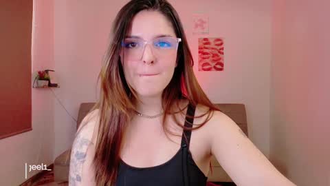 mariangeel_ online show from January 2025 10:45:01 PM