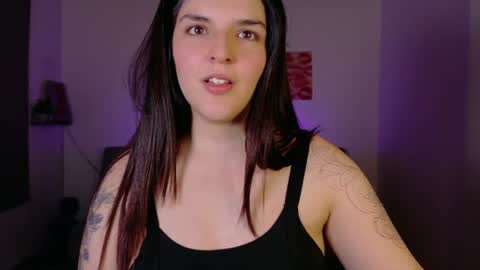 Snapshot of mariangeel_ chatting on June 2026 05:49:02 AM mariangeel_ online show from June 2026 05:49:02 AM