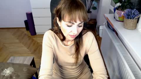 Snapshot of marianika chatting on May 2026 06:46:02 PM marianika online show from May 2026 06:46:02 PM