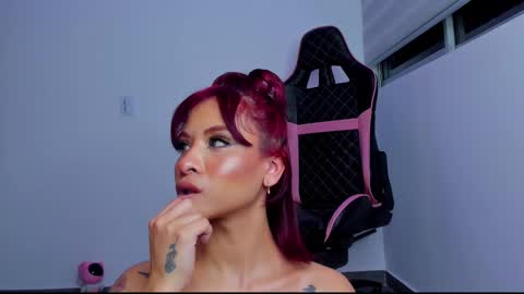 M A R I A N E online show from March 2025 10:14:02 AM