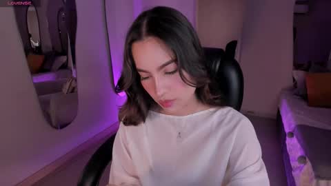 Snapshot of mariannelane1 chatting on November 2025 10:46:01 PM Marianne online show from November 2025 10:46:01 PM