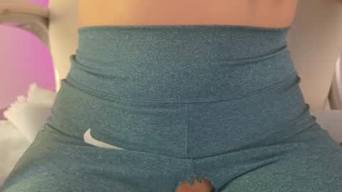 Maria Pettit online show from September 2025 12:38:02 PM