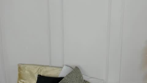 Snapshot of mariapettit chatting on February 2026 11:18:01 AM Maria Pettit online show from February 2026 11:18:01 AM