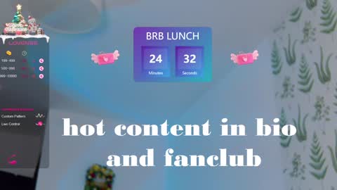 Snapshot of marie_diaze chatting on December 2024 08:07:02 AM Marie LEAVE YOUR WITH ME online show from December 2024 08:07:02 AM