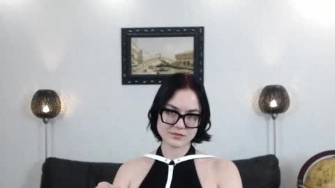 Marie Fitch online show from December 2025 11:11:01 PM