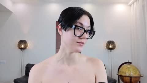 Marie Fitch online show from February 2026 01:15:02 AM