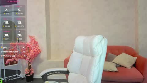 marie_hayes online show from May 2026 04:07:02 AM