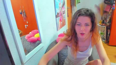 Snapshot of marie_marie03 chatting on March 2025 08:19:02 AM Marie online show from March 2025 08:19:02 AM