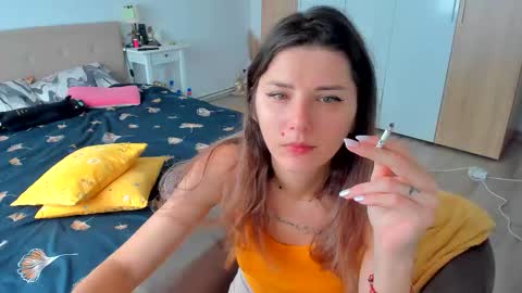 Marie   online show from March 2026 06:28:02 AM