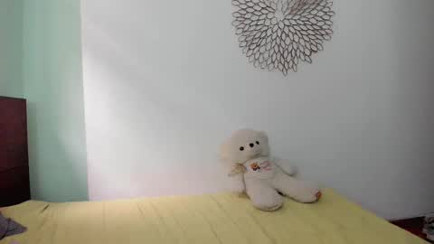 700 pm Washington time online show from February 2025 09:21:02 PM