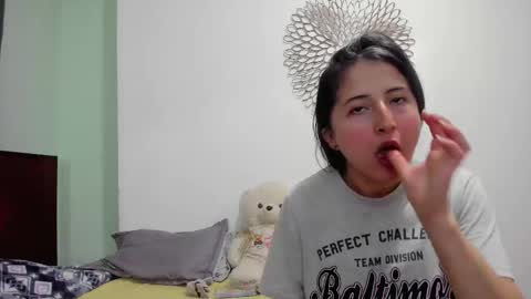 700 pm Washington time online show from February 2025 10:15:02 PM