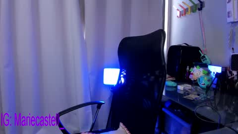 Snapshot of mariecastell_zc chatting on December 2024 03:17:01 PM Maria online show from December 2024 03:17:01 PM