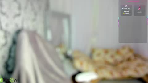 Snapshot of mariel_lie chatting on June 2026 02:18:02 AM Mariel online show from June 2026 02:18:02 AM