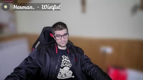 Marie online show from December 2025 11:10:01 PM