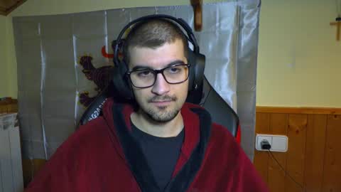 Marie online show from February 2026 07:04:02 PM